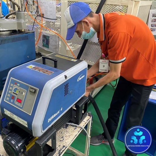 บริการรับซ่อมเครื่องฉีดกาว